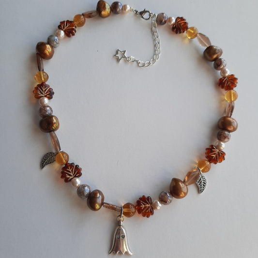 Collier "fantôme de l'automne"