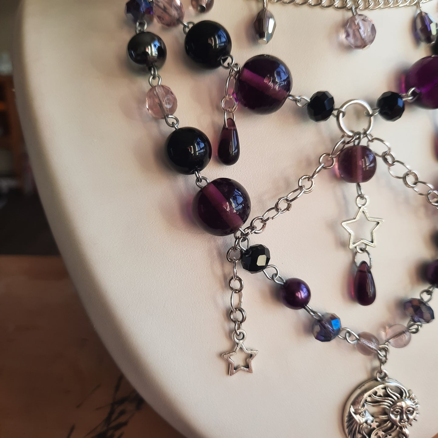 Collier "Petite Lune Violette"