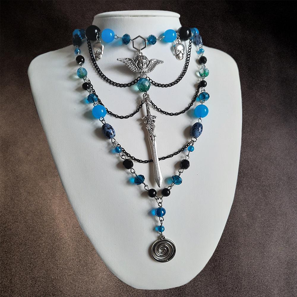 Collier "épée bleue"