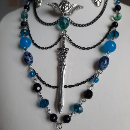 Collier "épée bleue"