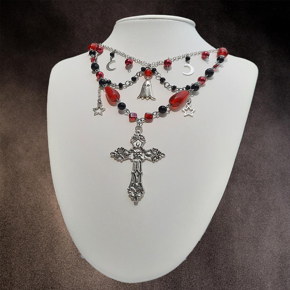 Collier "fantôme rouge"