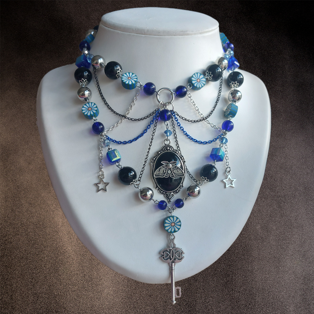 Collier  "Papillon de Nuit"