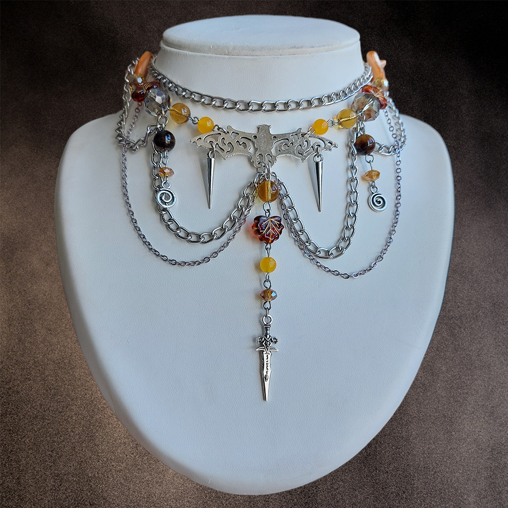 Collier "Spiky Bat"