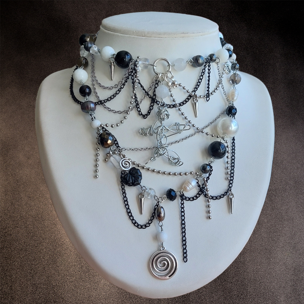 Collier "The Nothing"