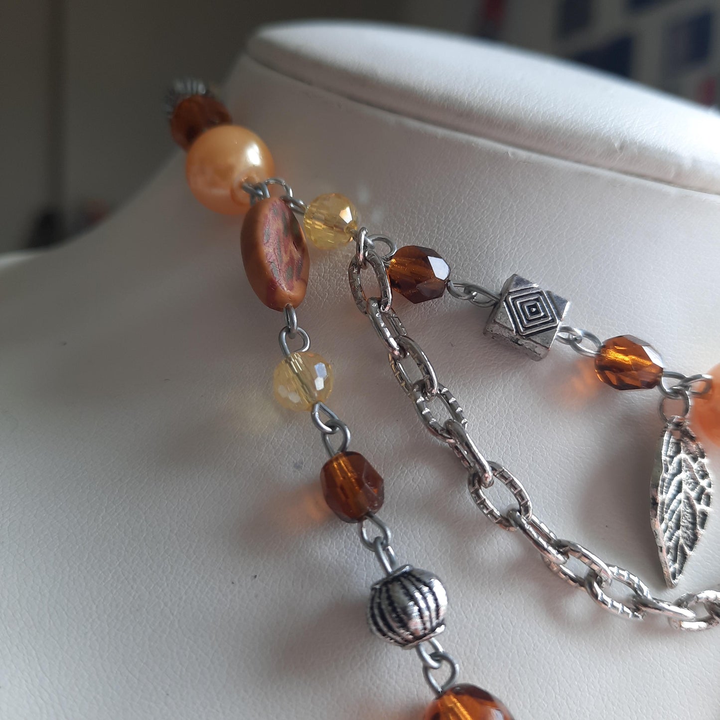 Collier "papillon de nuit"