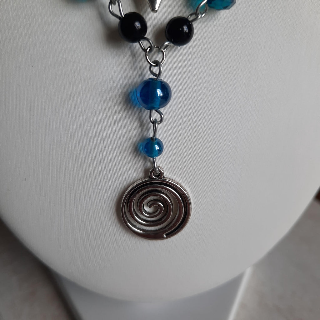 Collier "épée bleue"