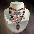 Collier "Bloody Moth"