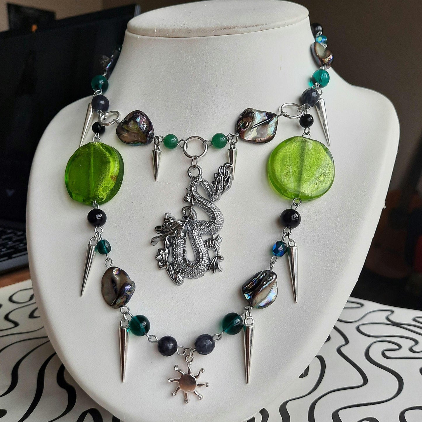 Collier "Dragon Vert"