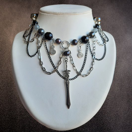 Collier  "Epée Maudite"