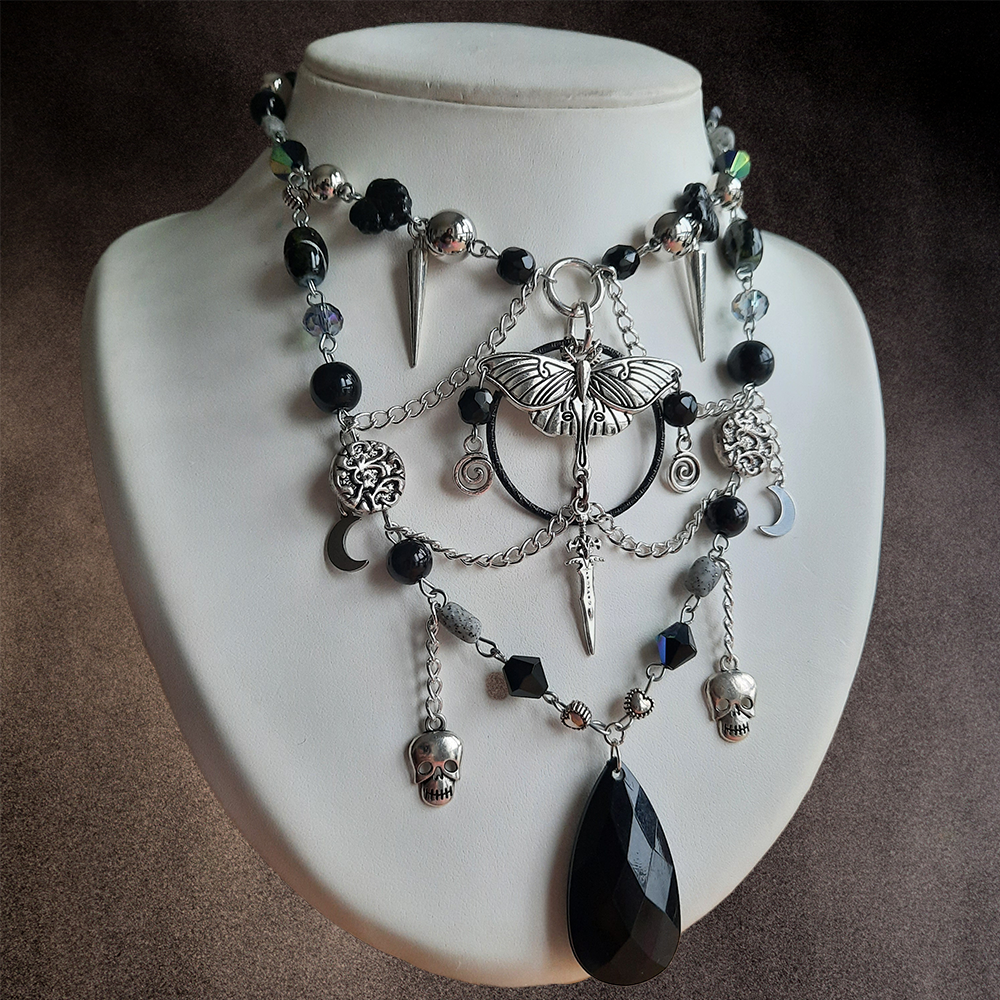 Collier "Papillon Noir"