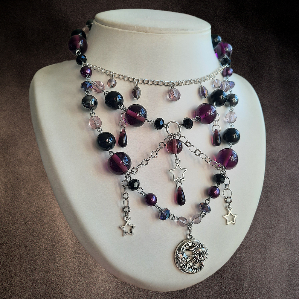 Collier "Petite Lune Violette"