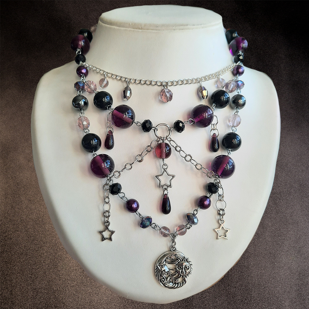 Collier "Petite Lune Violette"
