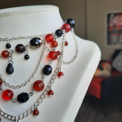 Collier  "Reine de Coeur"