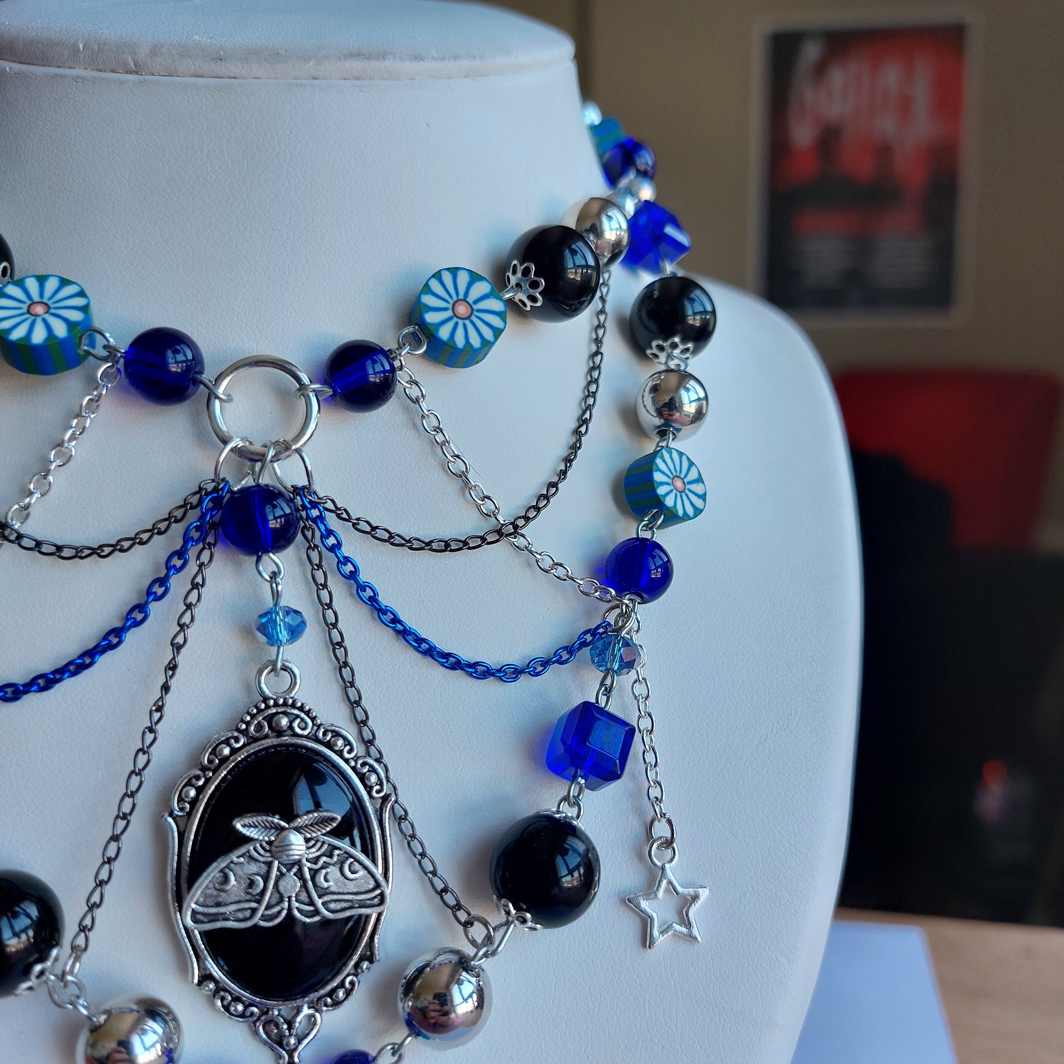 Collier  "Papillon de Nuit"