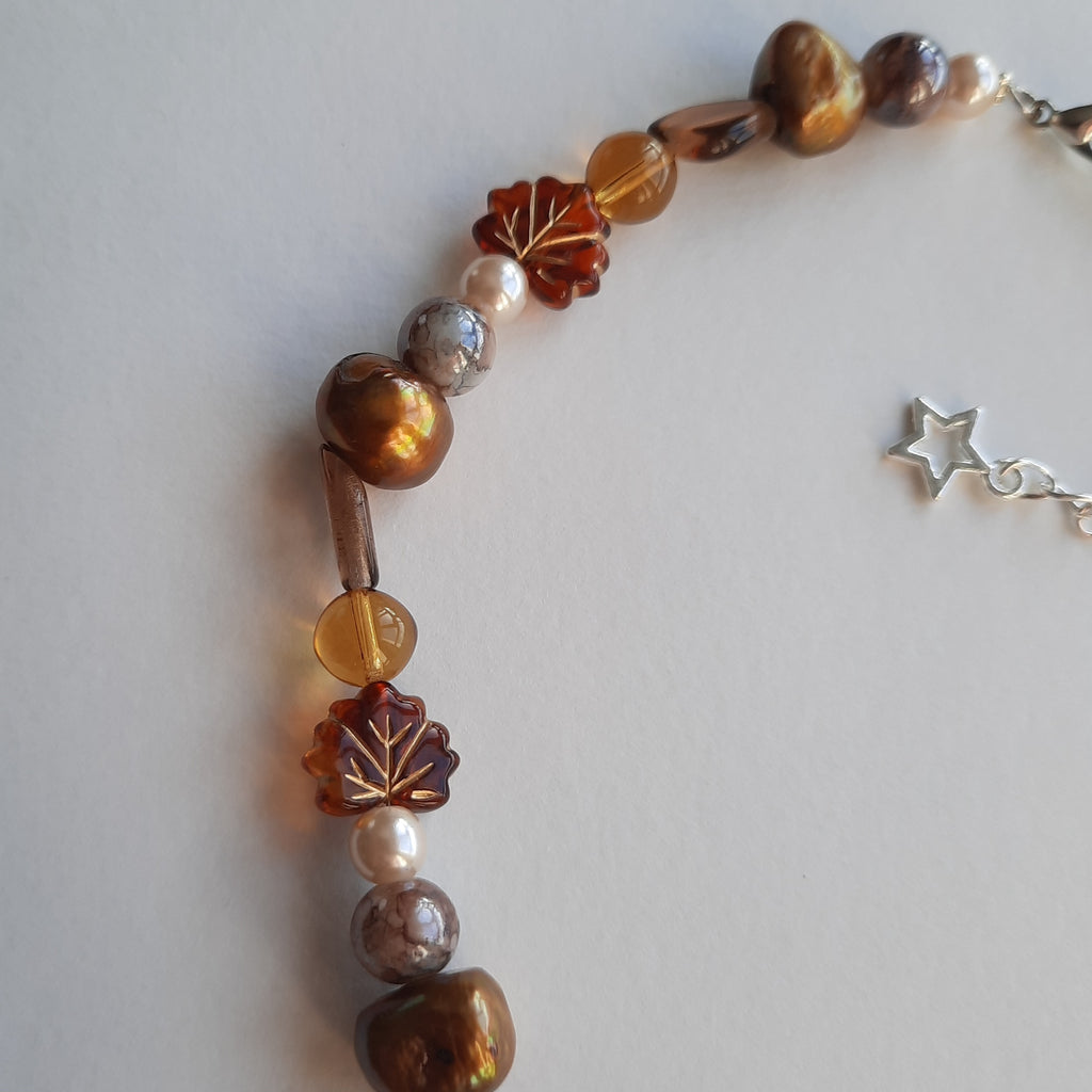 Collier "fantôme de l'automne"