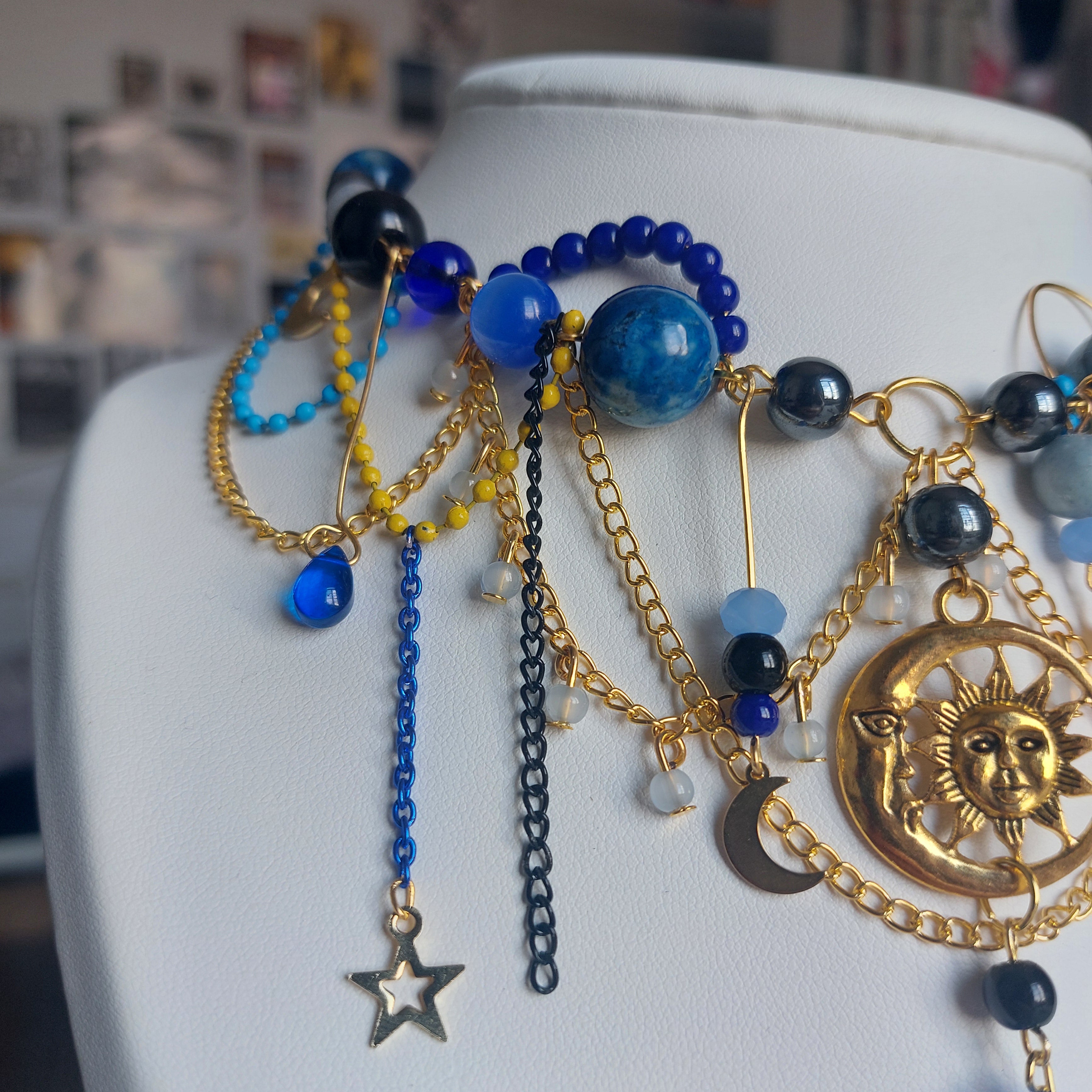 Collier "Eclipse Chaotique"