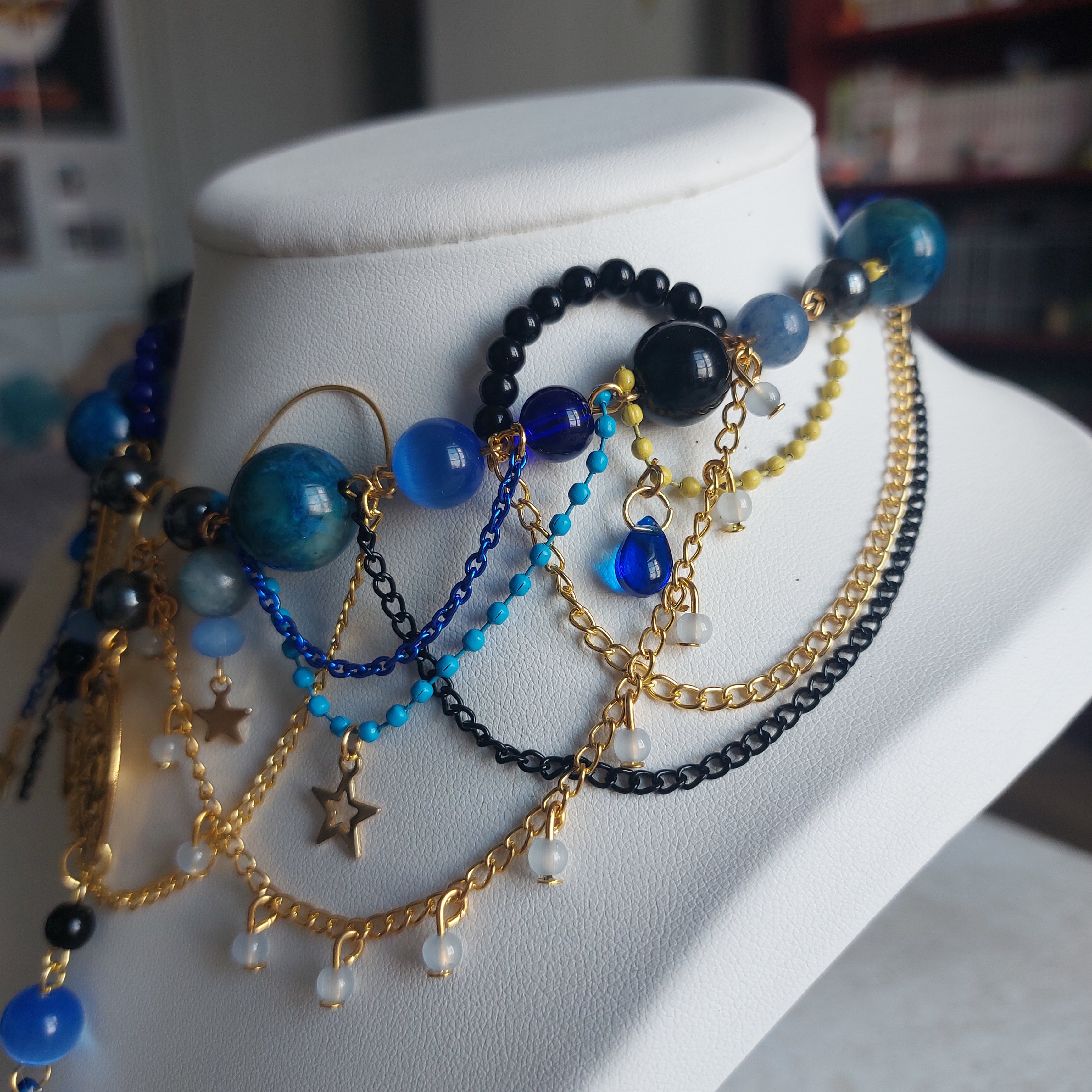 Collier "Eclipse Chaotique"