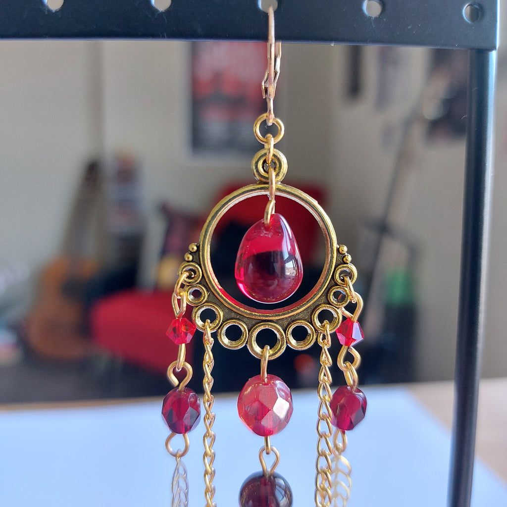 Boucles d'oreille "Vampire Doré"