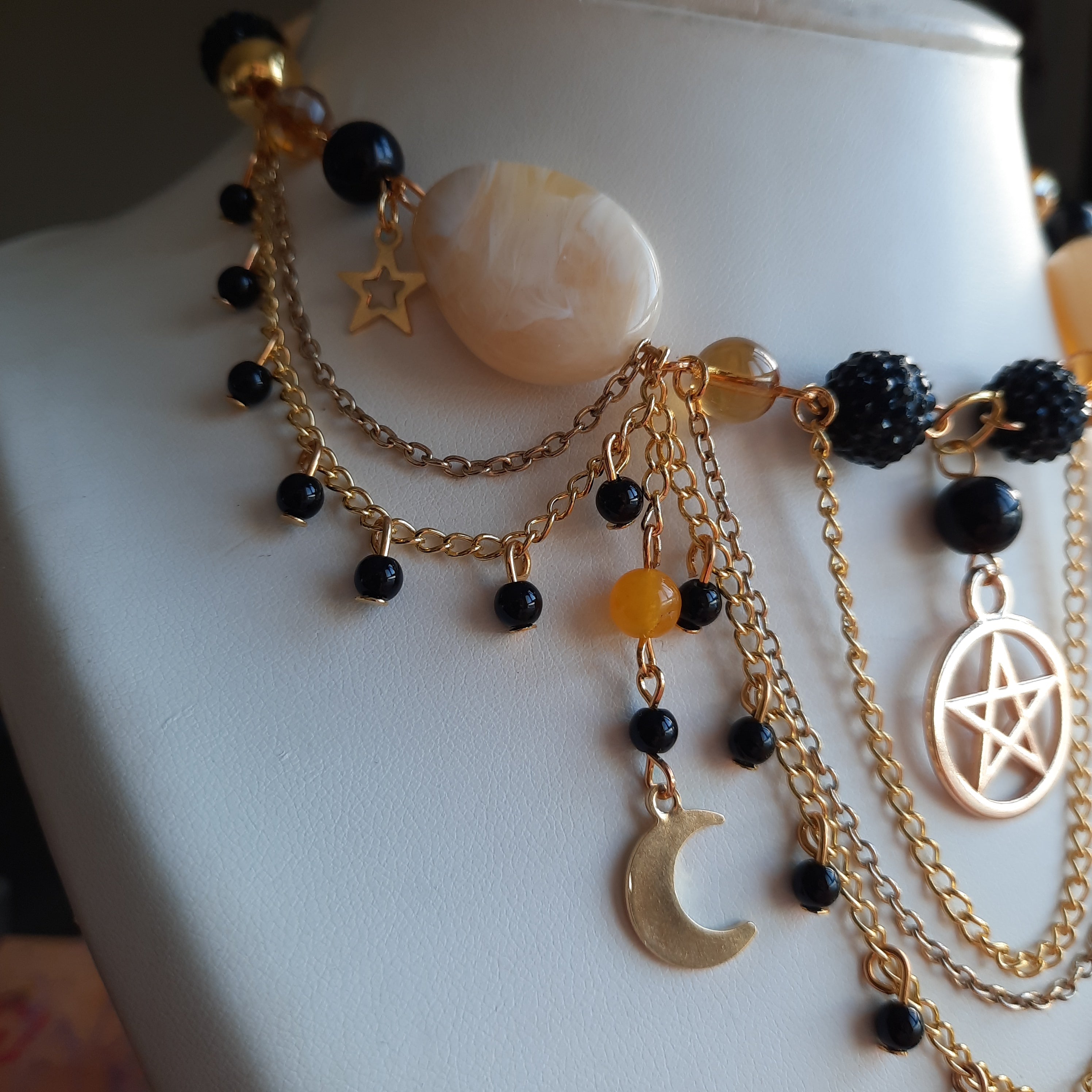 Collier "Magie Noire"