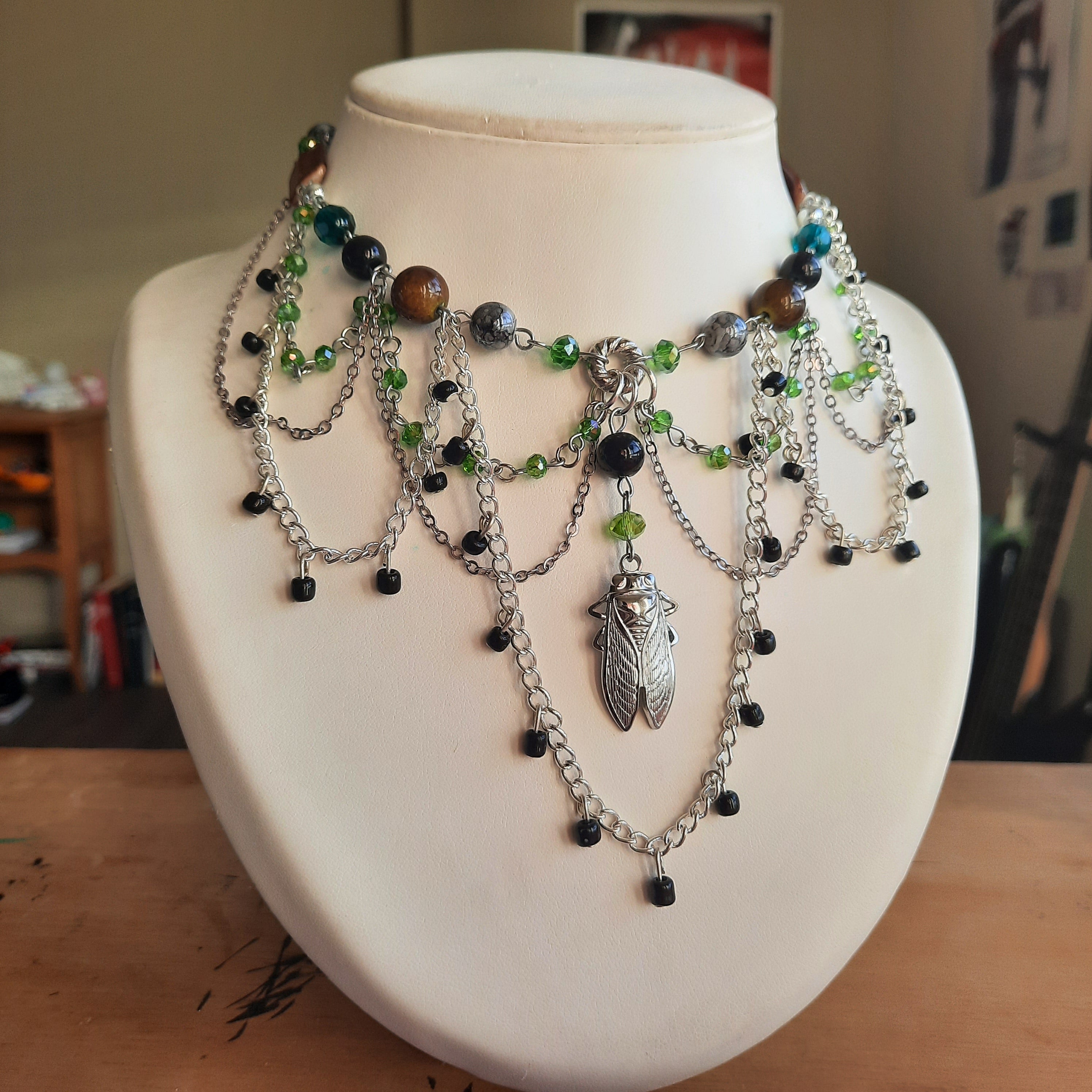 Collier "Insecte"