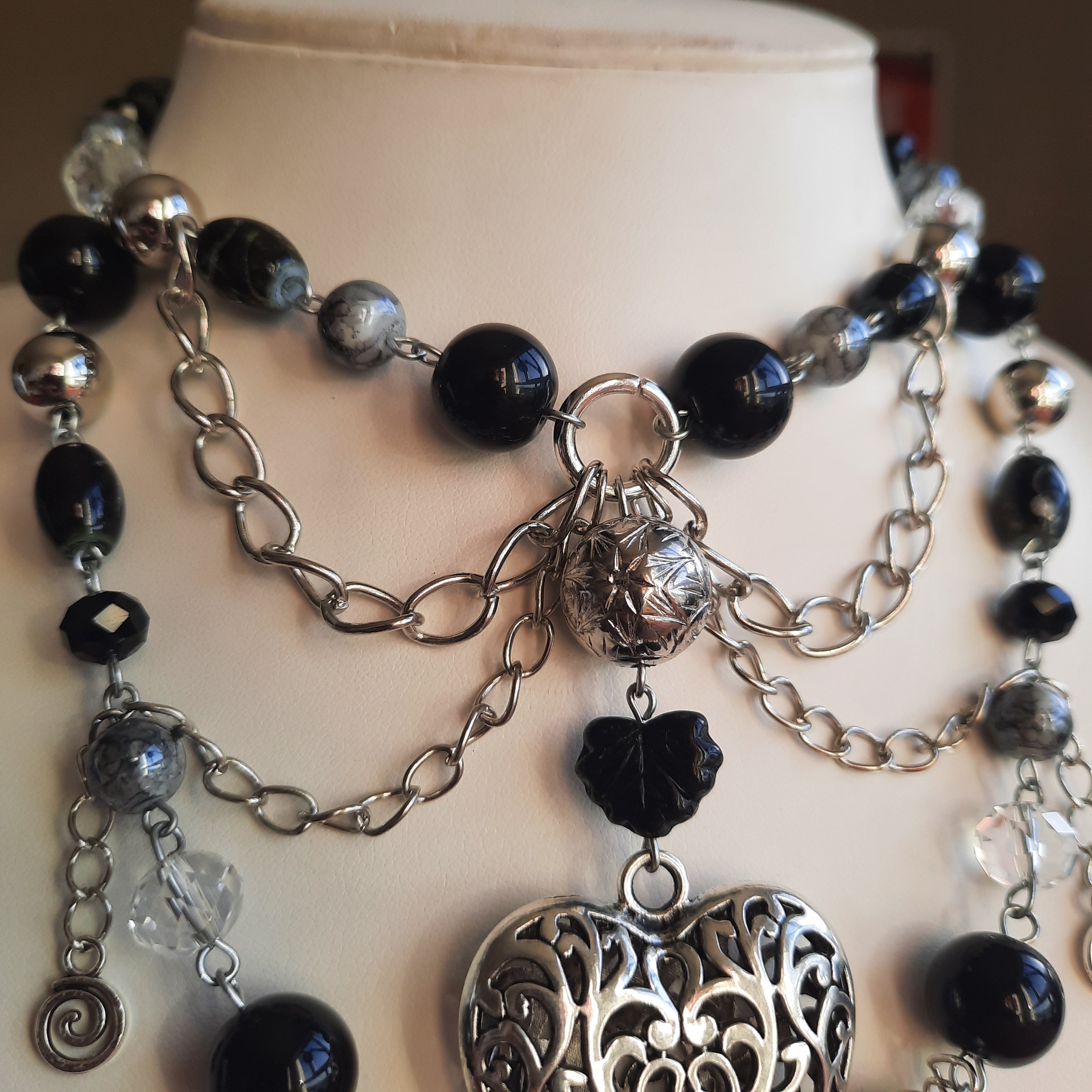 Collier "Amour Gothique"