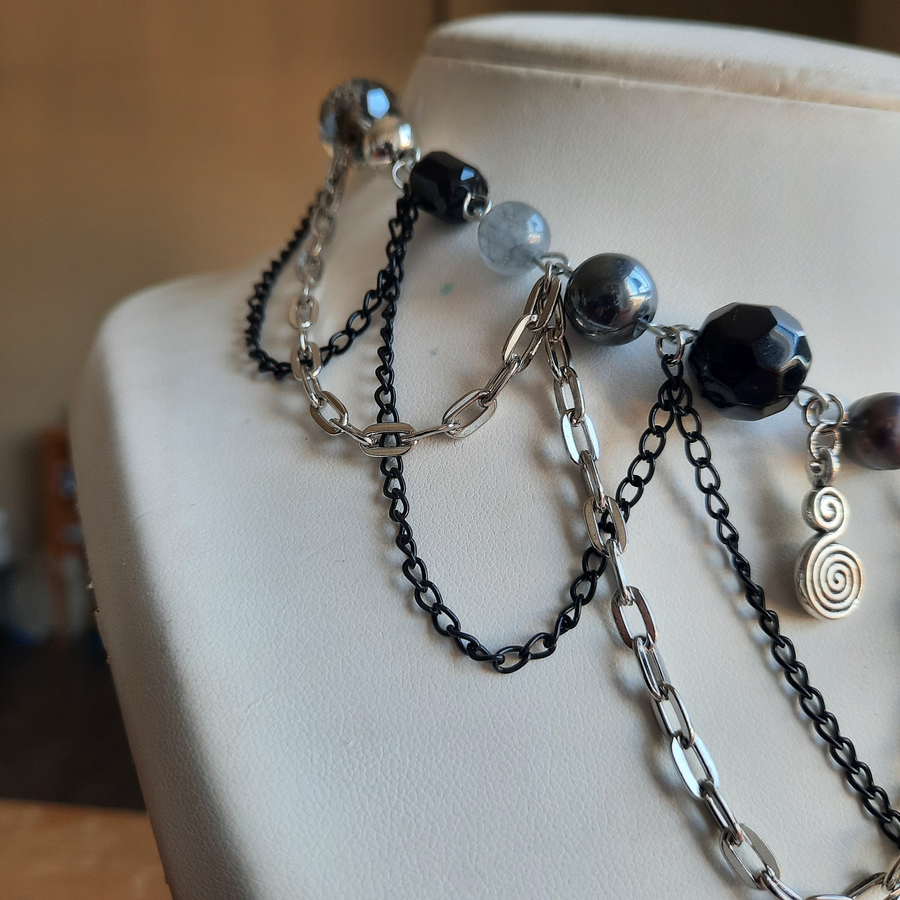 Collier  "Epée Maudite"