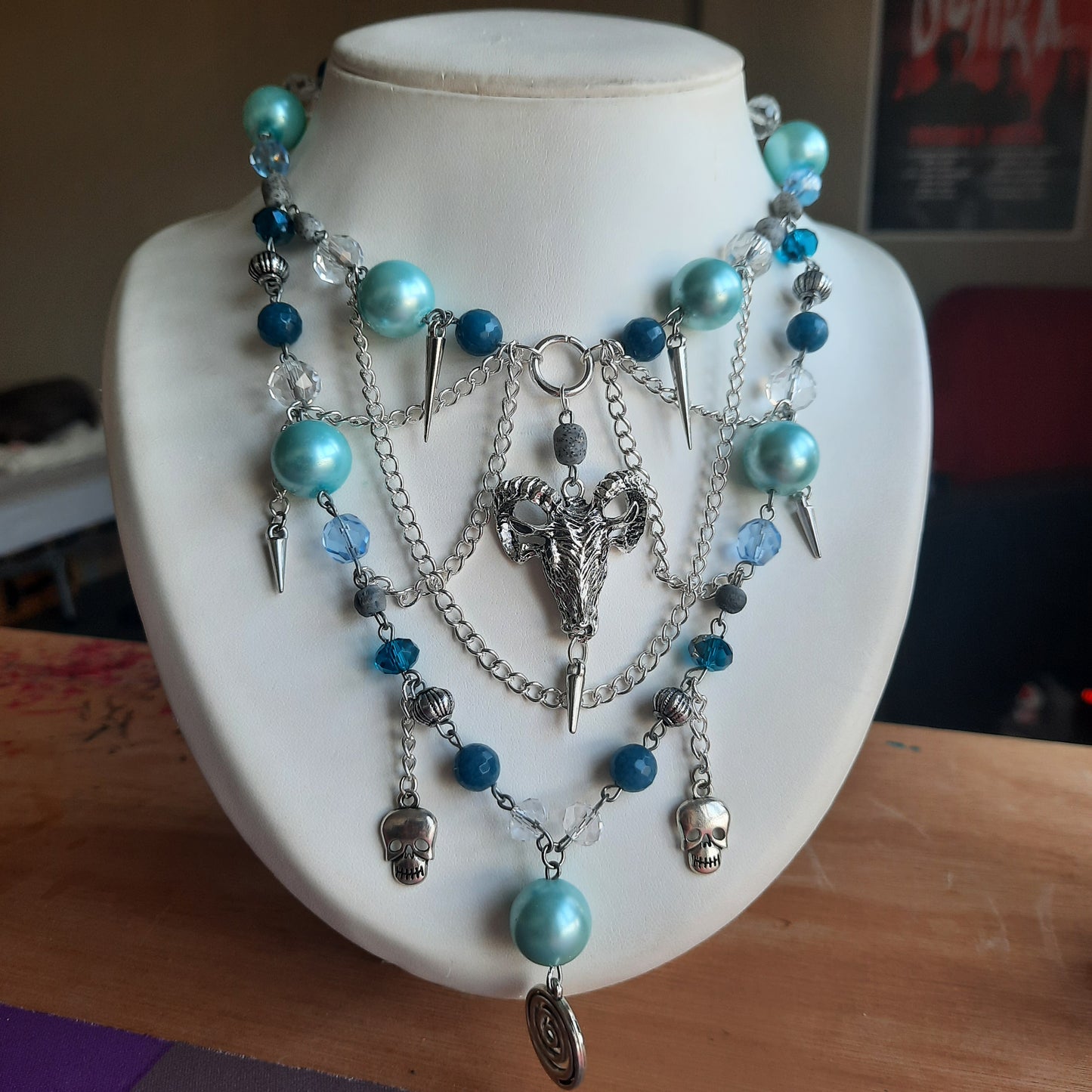 Collier "Bouc Bleu"