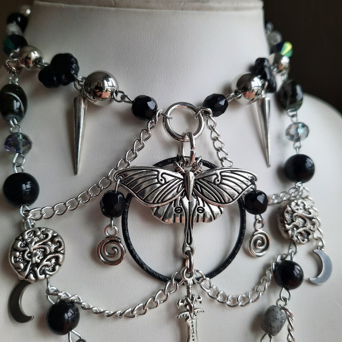 Collier "Papillon Noir"