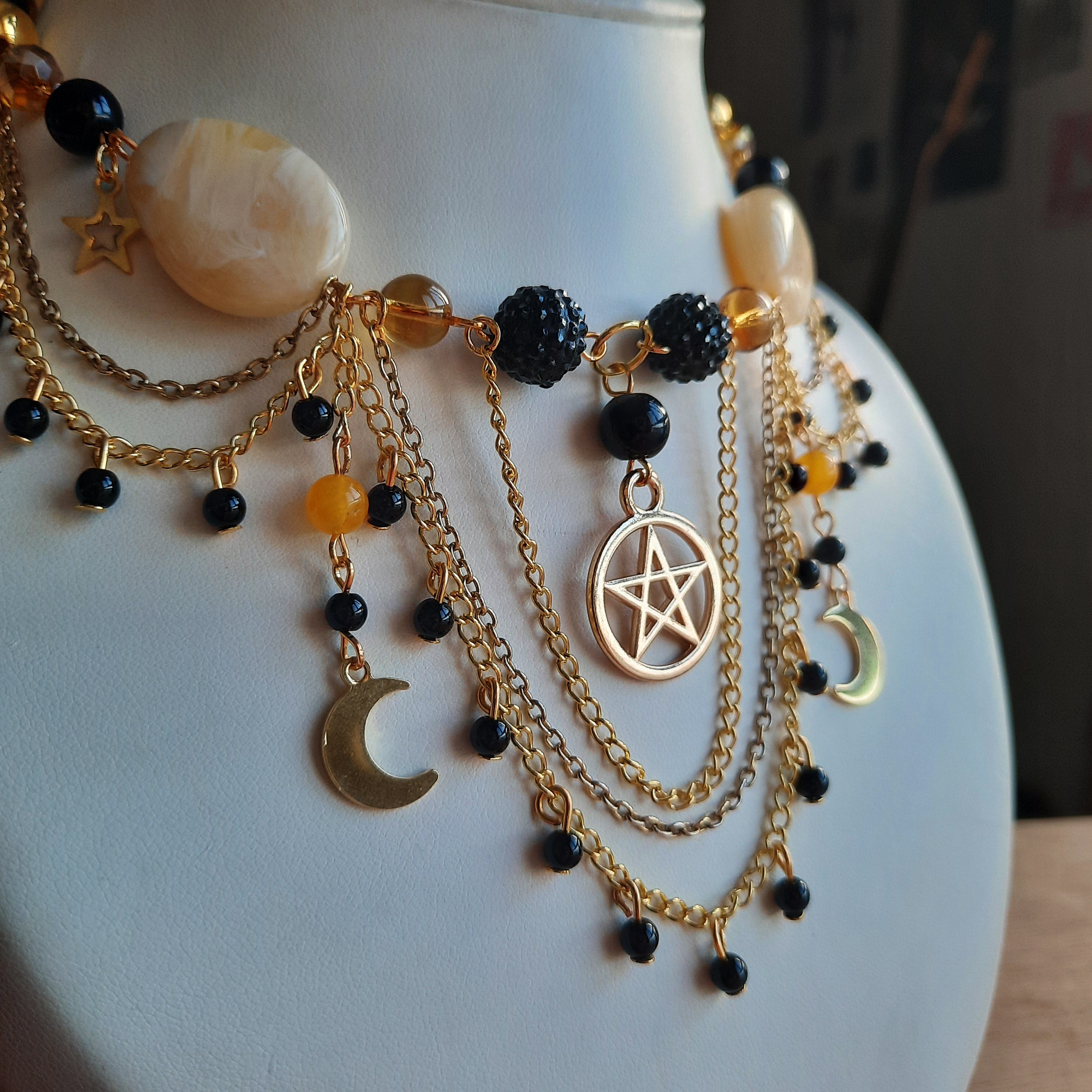 Collier "Magie Noire"
