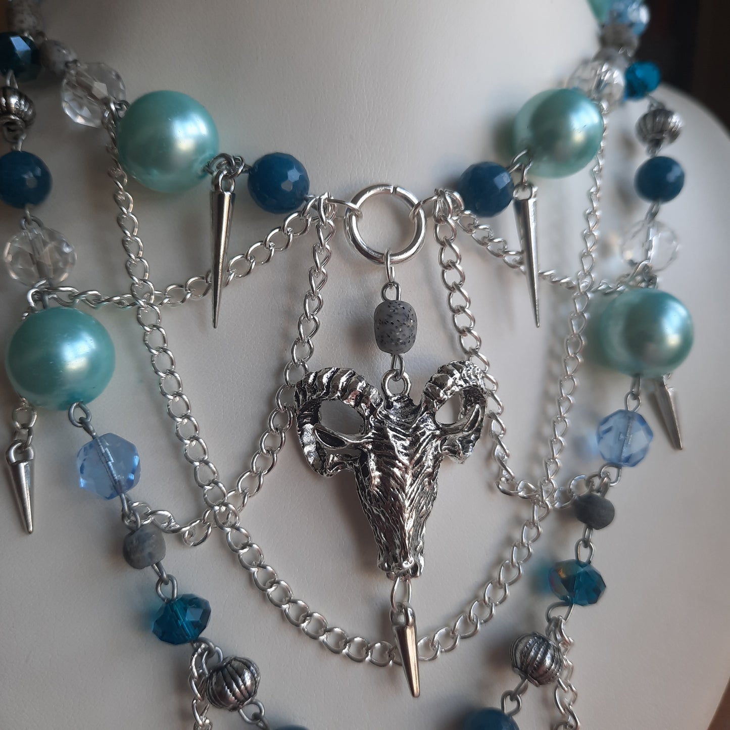 Collier "Bouc Bleu"