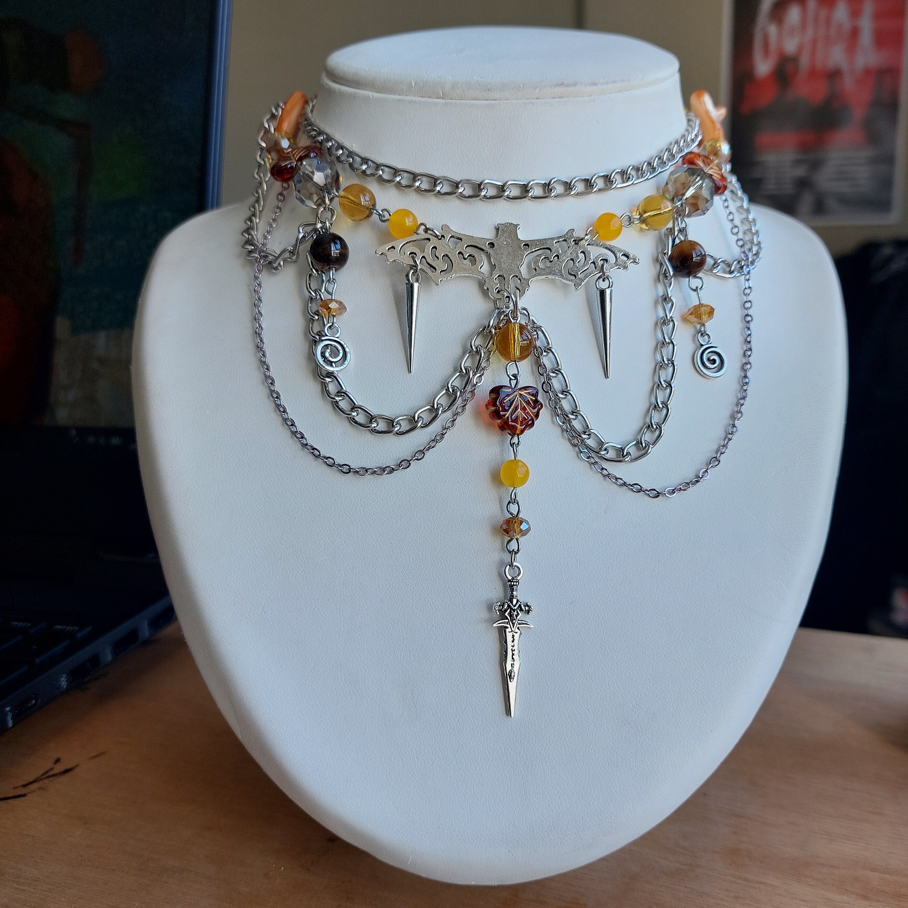Collier "Spiky Bat"