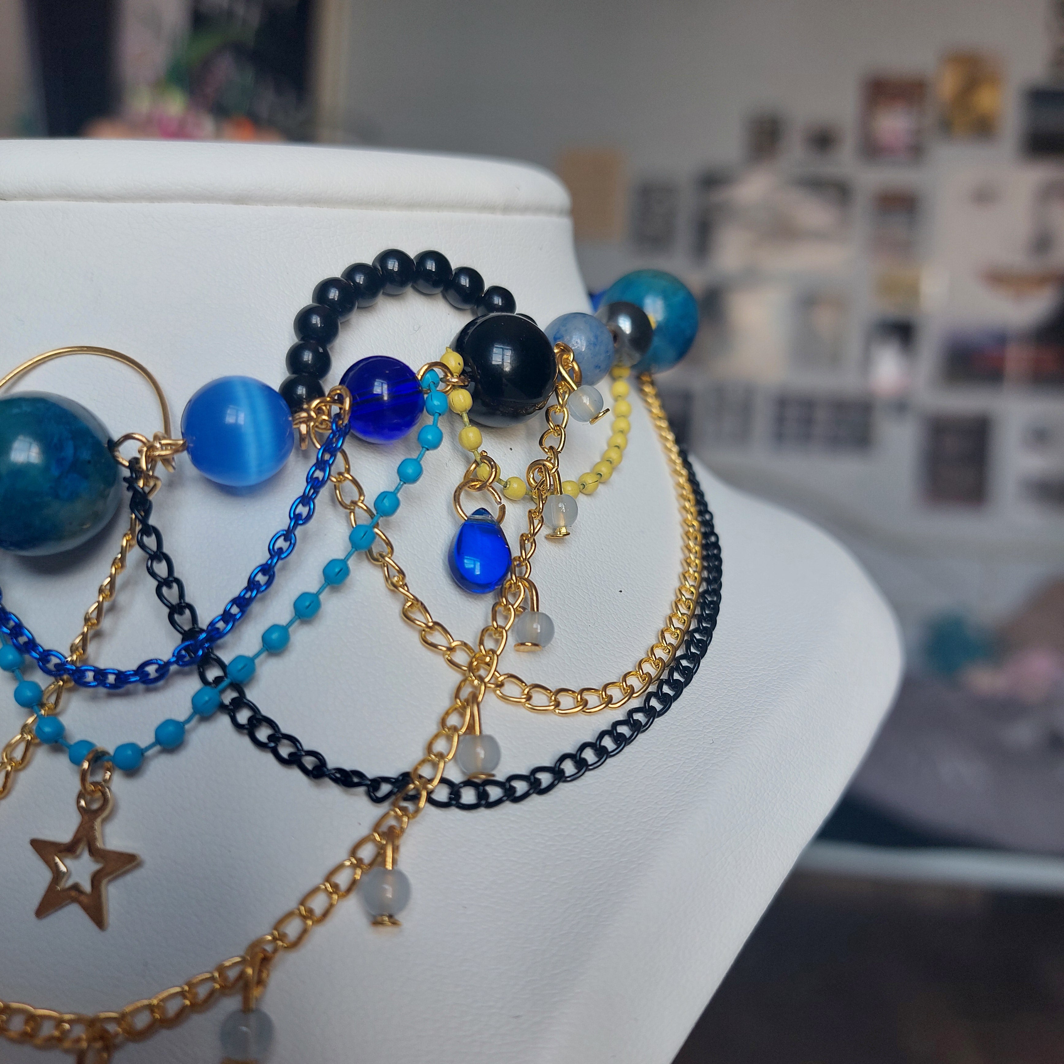 Collier "Eclipse Chaotique"